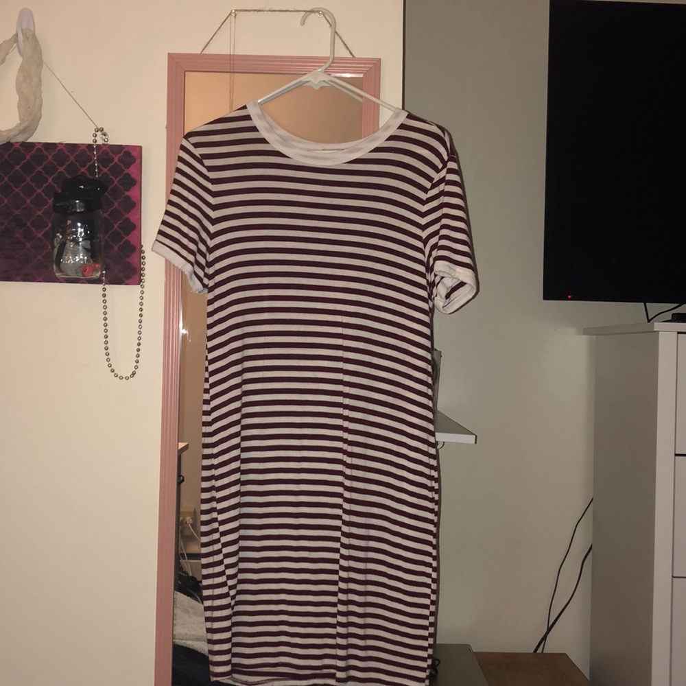 maroon and white striped dress, crew neck.